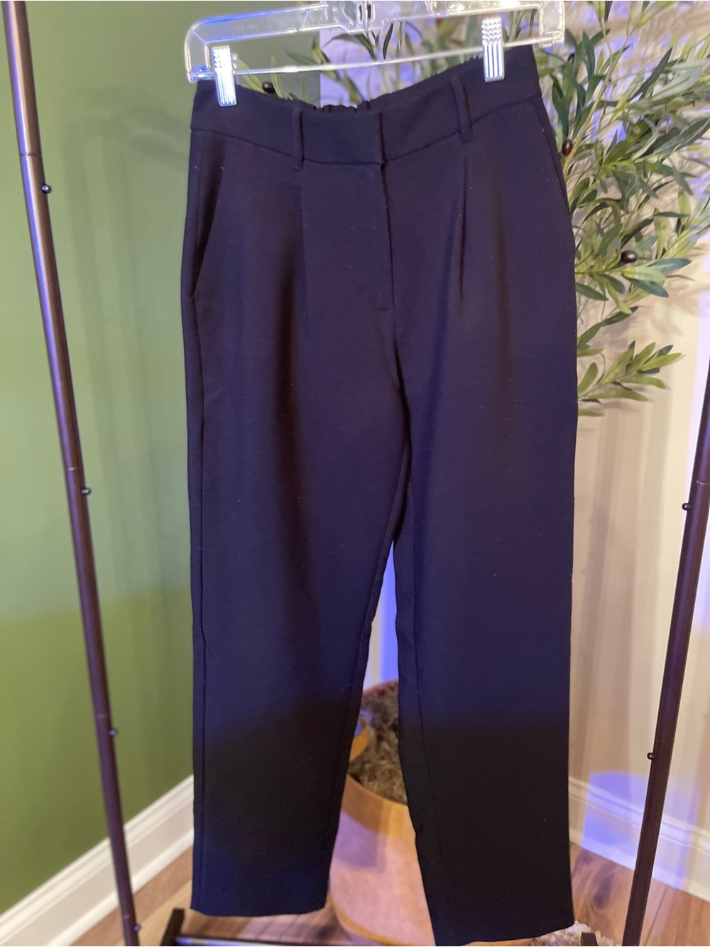 Old Navy Black Women's Tailored Trousers